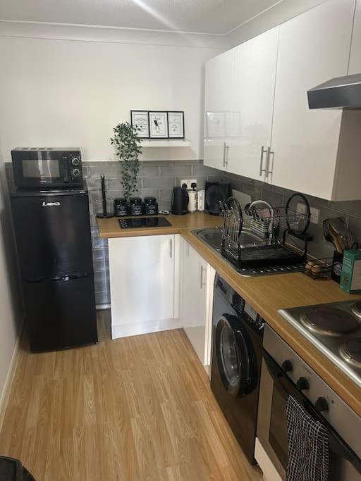 1 Bedroom Flat, ボーンマス エクステリア 写真